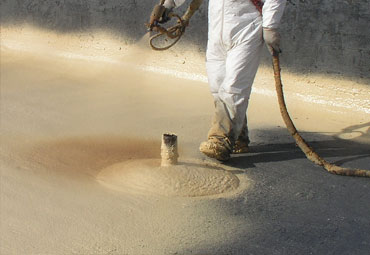 what are the benefits to spray foam roofing in Santa Ana?